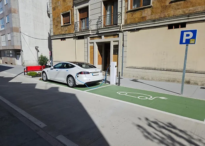 Justoval Эль-Грове